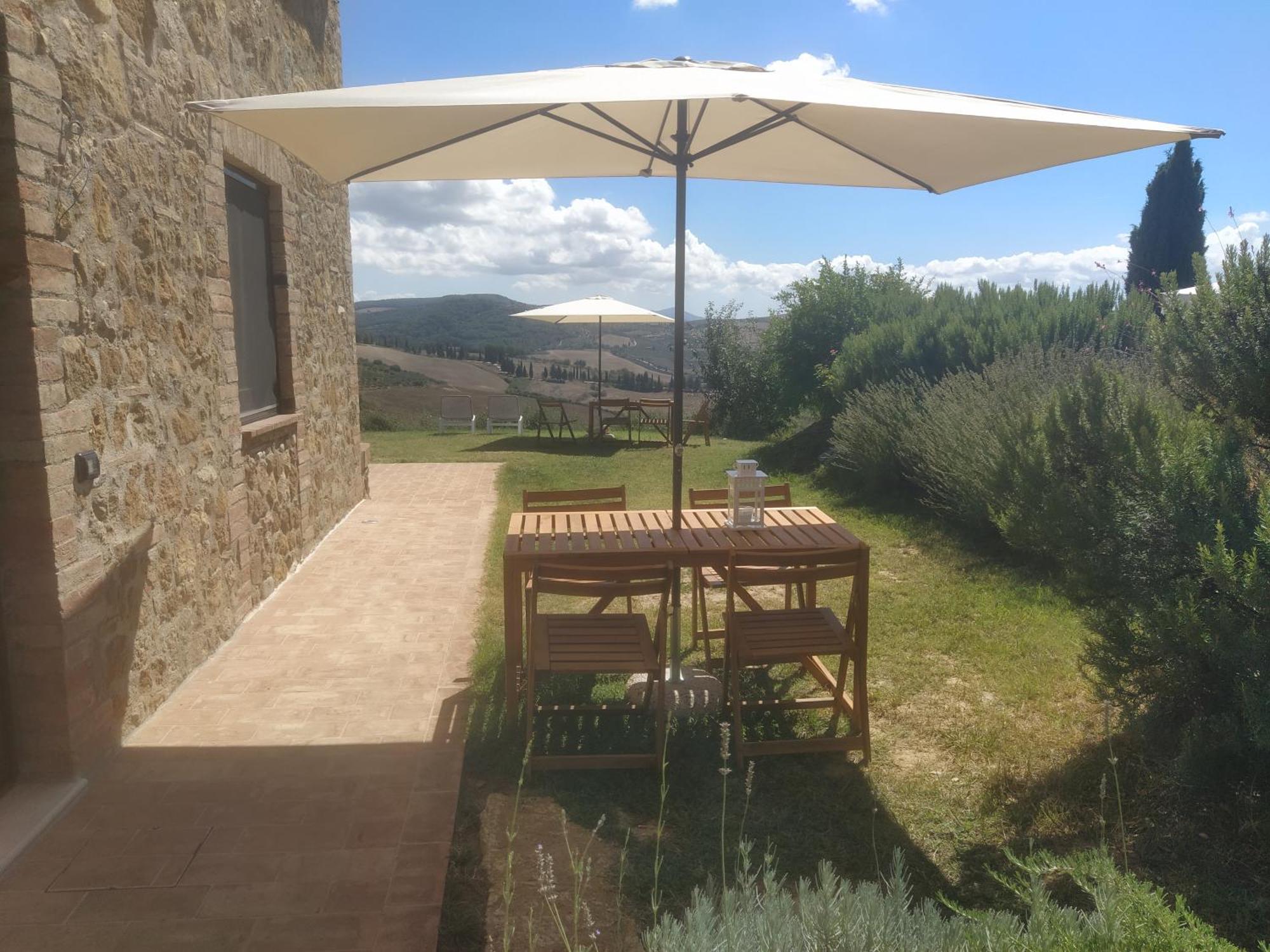 Poggio Ai Gelsi Villa ปีเอนซา ภายนอก รูปภาพ