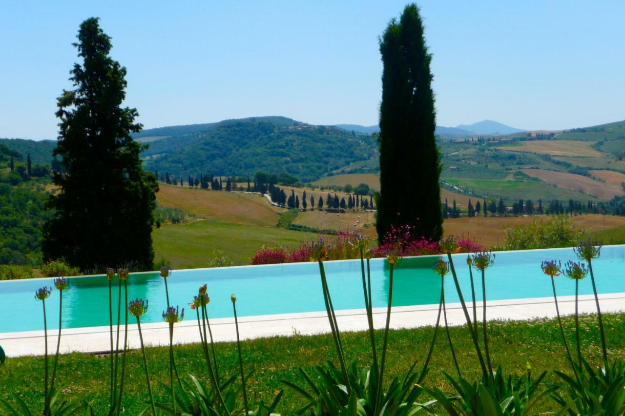 Poggio Ai Gelsi Villa ปีเอนซา ภายนอก รูปภาพ