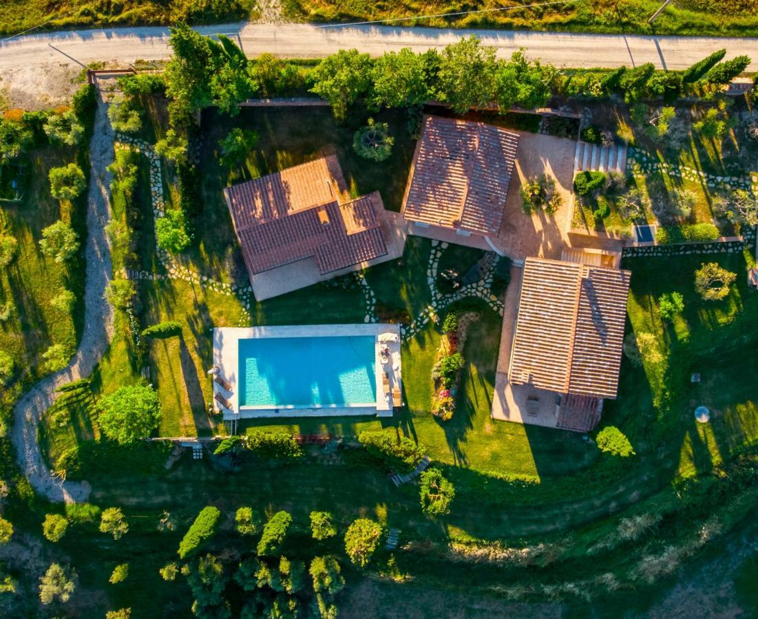 Poggio Ai Gelsi Villa ปีเอนซา ภายนอก รูปภาพ