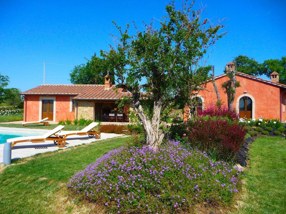 Poggio Ai Gelsi Villa ปีเอนซา ภายนอก รูปภาพ